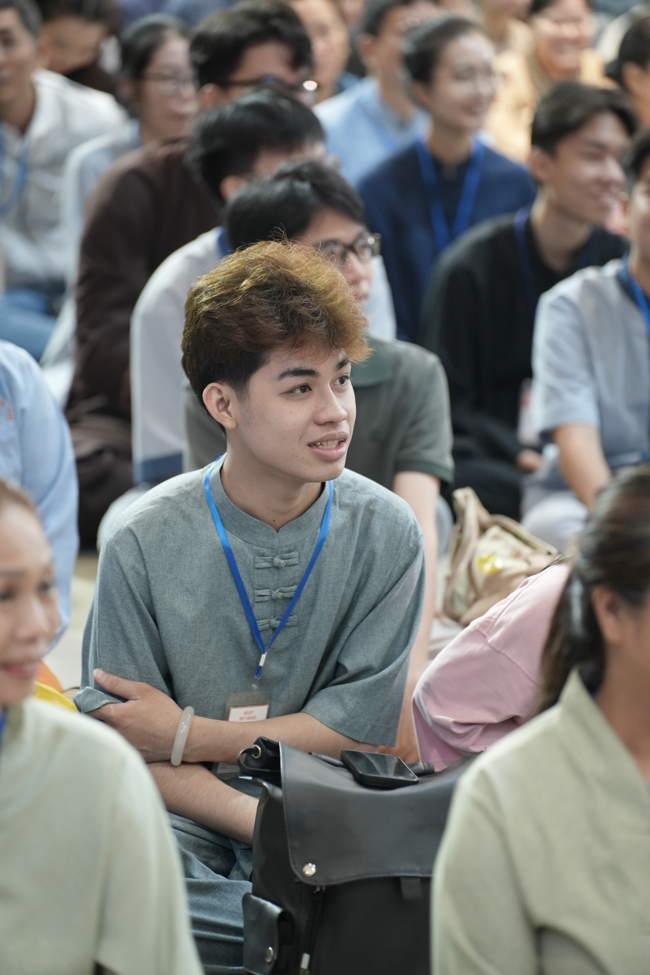 The 1st Three-Jewel Refuge ceremony in 2026 at Hoang Phap pagoda