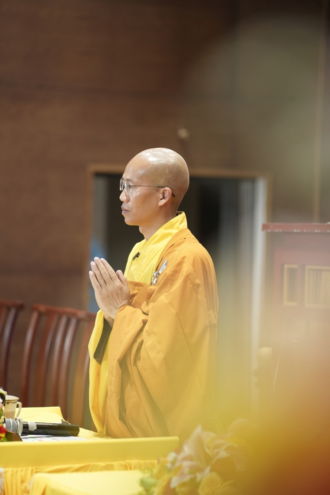 The 1st Three-Jewel Refuge ceremony in 2026 at Hoang Phap pagoda