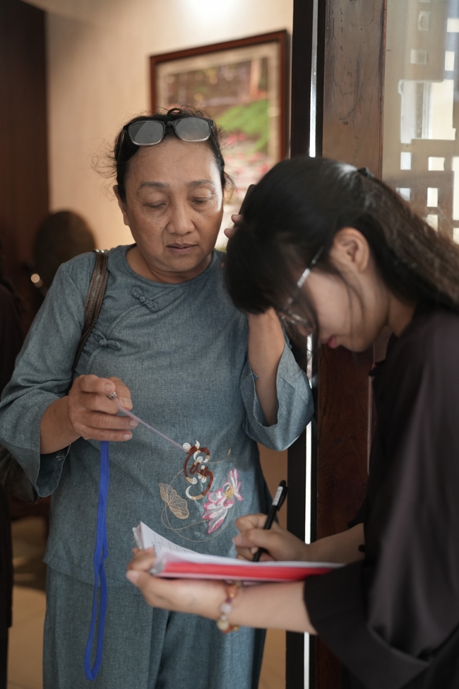 The 1st Three-Jewel Refuge ceremony in 2026 at Hoang Phap pagoda
