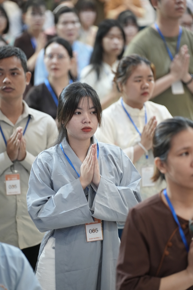 The 1st Three-Jewel Refuge ceremony in 2026 at Hoang Phap pagoda