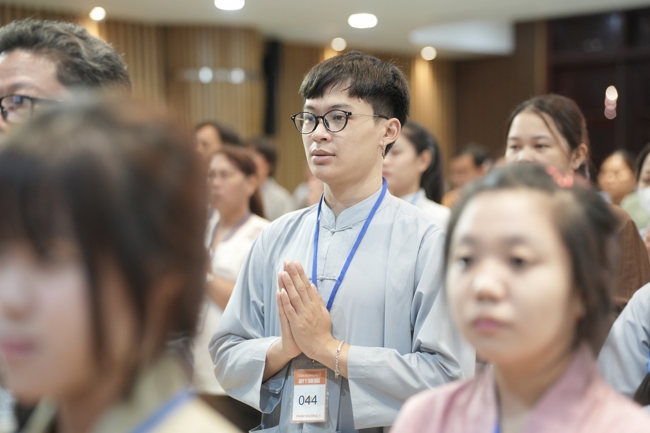 The 1st Three-Jewel Refuge ceremony in 2026 at Hoang Phap pagoda