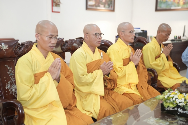 The 1st Three-Jewel Refuge ceremony in 2026 at Hoang Phap pagoda