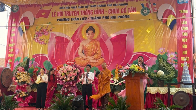 Lễ hội Đình - chùa Cổ Tân (TP. Hải Phòng).