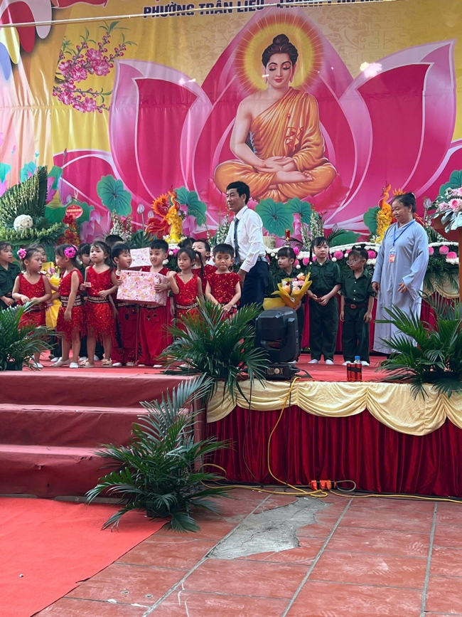 Lễ hội Đình - chùa Cổ Tân (TP. Hải Phòng).