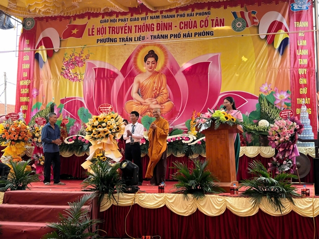 Lễ hội Đình - chùa Cổ Tân (TP. Hải Phòng).