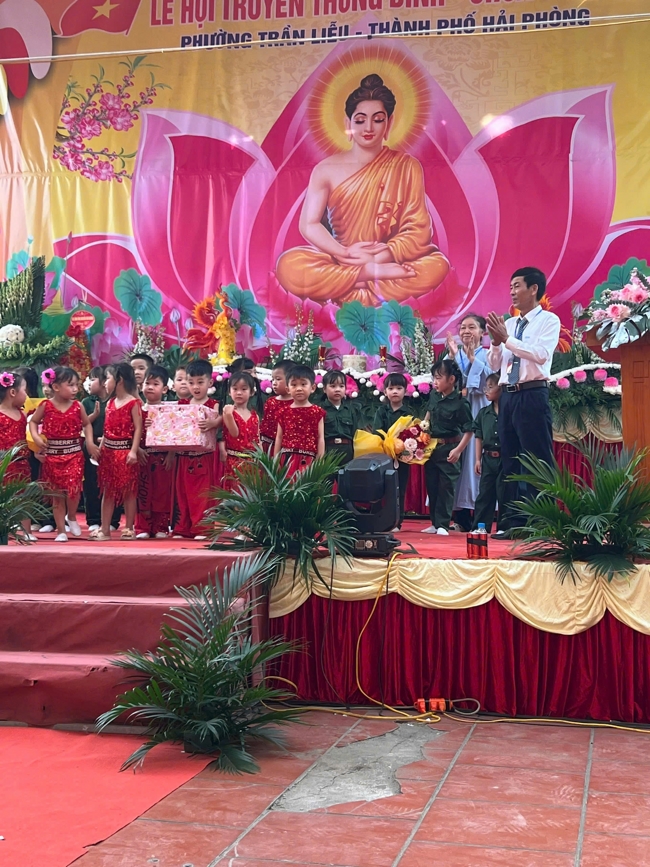 Lễ hội Đình - chùa Cổ Tân (TP. Hải Phòng).