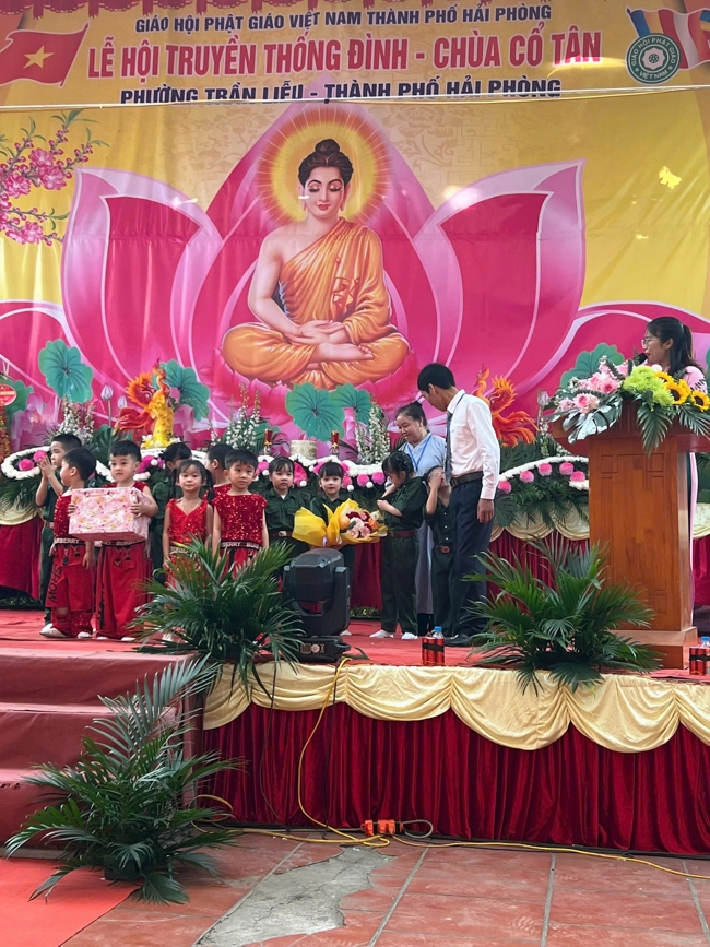 Lễ hội Đình - chùa Cổ Tân (TP. Hải Phòng).