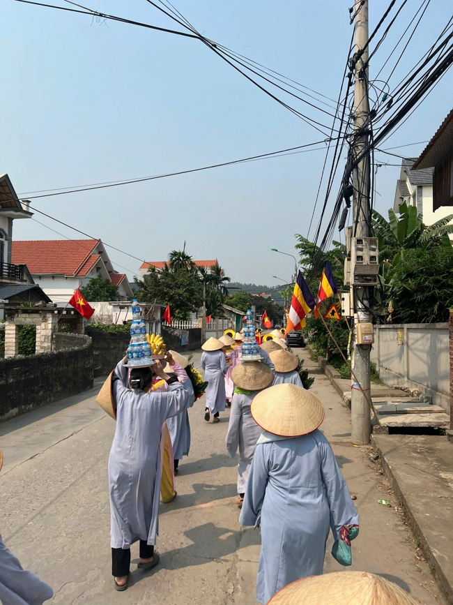 Lễ hội Đình - chùa Cổ Tân (TP. Hải Phòng).