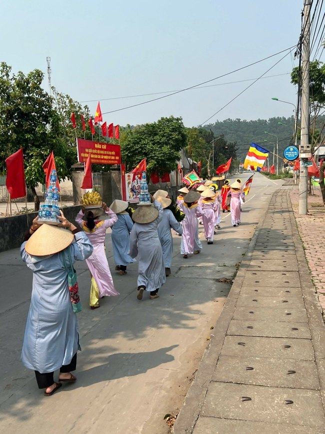 Lễ hội Đình - chùa Cổ Tân (TP. Hải Phòng).