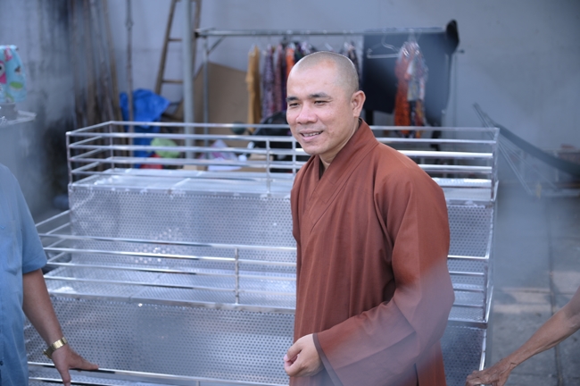 Chương trình từ thiện “Phương tiện nghĩa tình”.