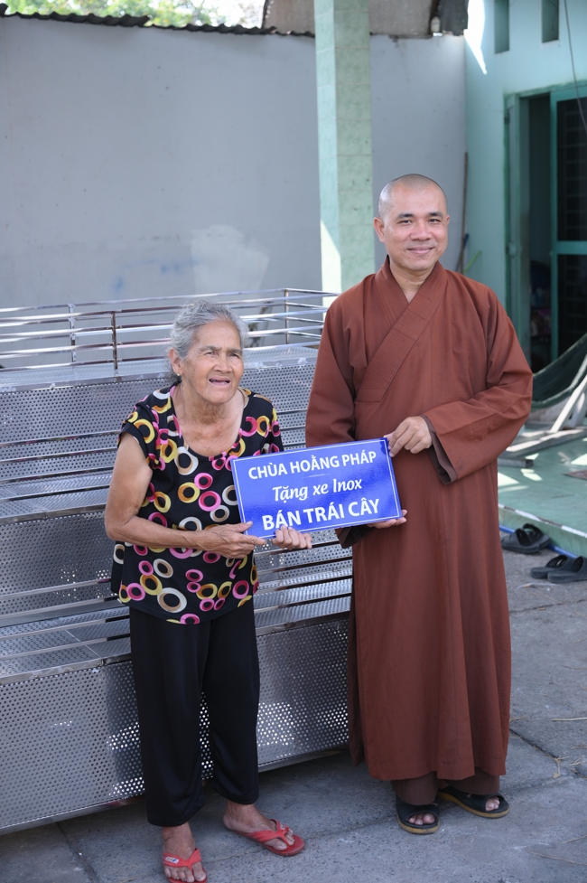 Chương trình từ thiện “Phương tiện nghĩa tình”.