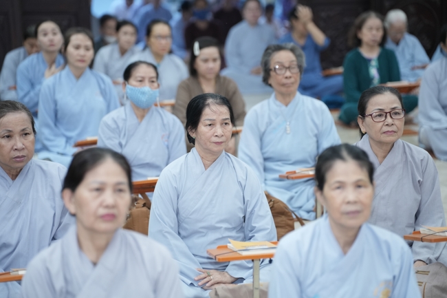 Repentance ceremony on Feb. 29th, year of the Horse at Hoang Phap pagoda