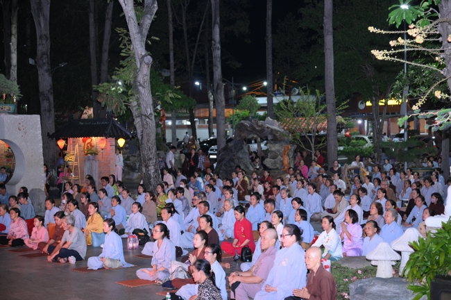 Repentance ceremony on Feb. 29th, year of the Horse at Hoang Phap pagoda
