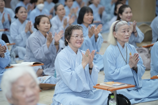 Repentance ceremony on Feb. 29th, year of the Horse at Hoang Phap pagoda