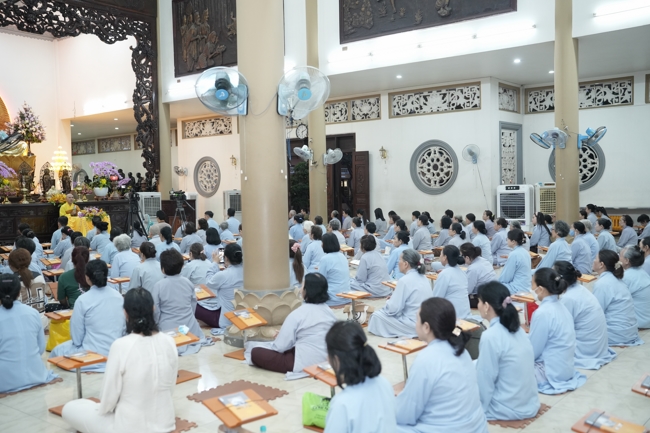 Repentance ceremony on Feb. 29th, year of the Horse at Hoang Phap pagoda