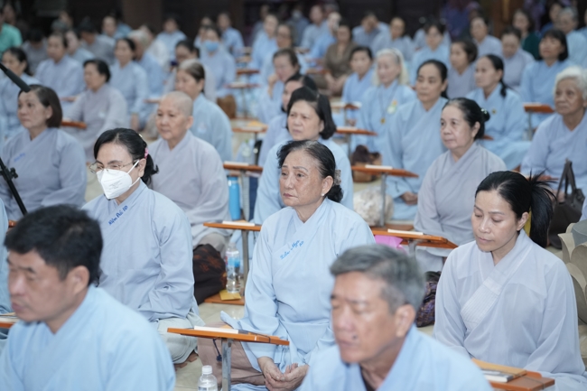 Repentance ceremony on Feb. 29th, year of the Horse at Hoang Phap pagoda