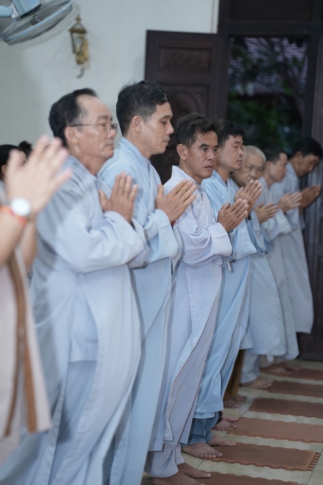 Repentance ceremony on Feb. 29th, year of the Horse at Hoang Phap pagoda
