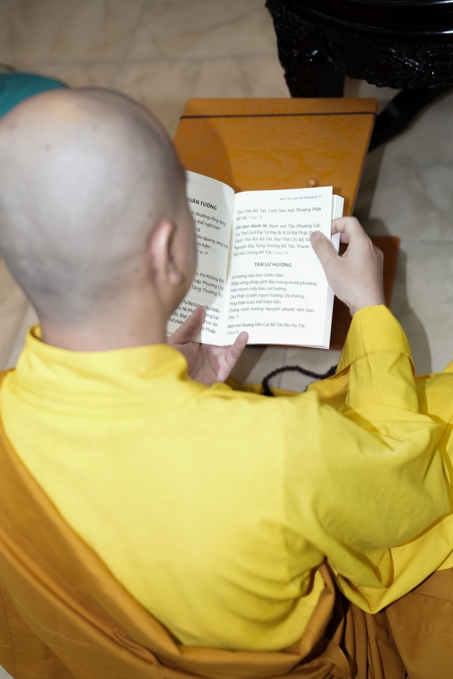 Repentance ceremony on Feb. 29th, year of the Horse at Hoang Phap pagoda