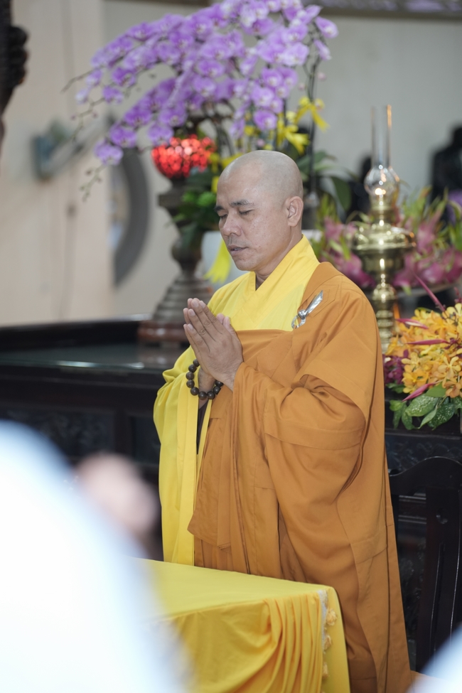 Repentance ceremony on Feb. 29th, year of the Horse at Hoang Phap pagoda