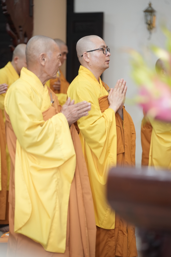 Repentance ceremony on Feb. 29th, year of the Horse at Hoang Phap pagoda