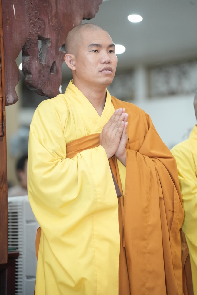 Repentance ceremony on Feb. 29th, year of the Horse at Hoang Phap pagoda