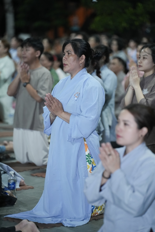 Repentance ceremony on Feb. 29th, year of the Horse at Hoang Phap pagoda
