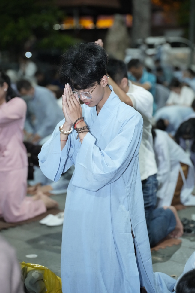 Repentance ceremony on Feb. 29th, year of the Horse at Hoang Phap pagoda