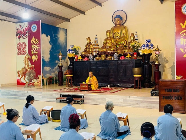 CHÙA ĐỐNG CAO - THANH HÓA: LỄ DÂNG HOA ĐĂNG VÀ THỈNH CHUÔNG U MINH HƯỚNG VỀ NGUỒN CỘI NHÂN NGÀY TIẾT THANH MINH 2026.