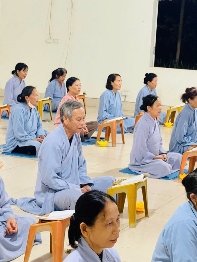 CHÙA ĐỐNG CAO - THANH HÓA: LỄ DÂNG HOA ĐĂNG VÀ THỈNH CHUÔNG U MINH HƯỚNG VỀ NGUỒN CỘI NHÂN NGÀY TIẾT THANH MINH 2026.