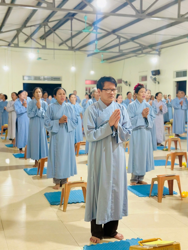 CHÙA ĐỐNG CAO - THANH HÓA: LỄ DÂNG HOA ĐĂNG VÀ THỈNH CHUÔNG U MINH HƯỚNG VỀ NGUỒN CỘI NHÂN NGÀY TIẾT THANH MINH 2026.