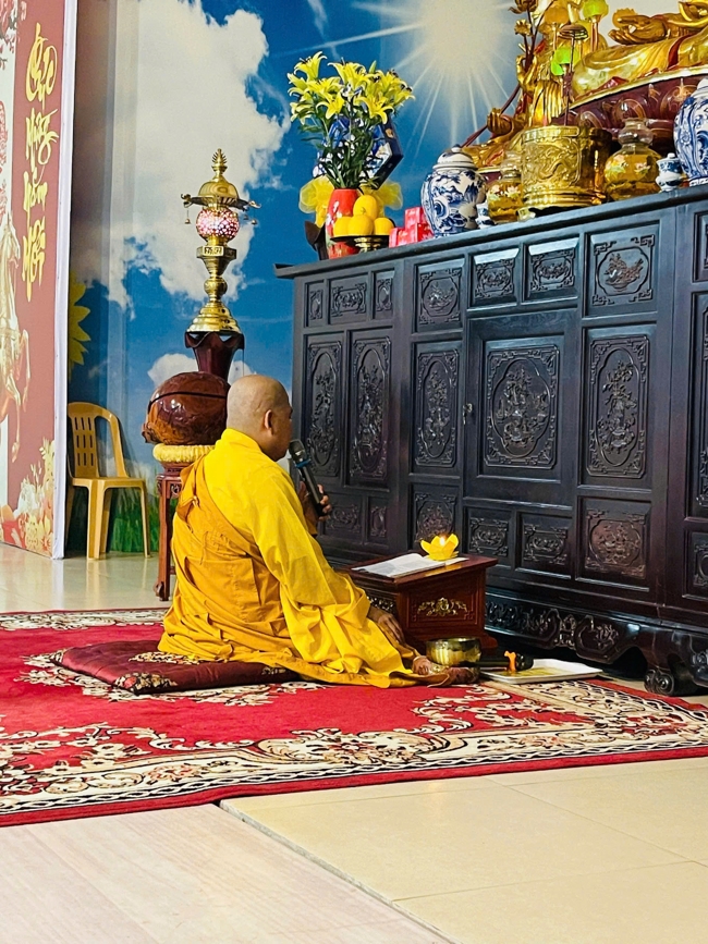 CHÙA ĐỐNG CAO - THANH HÓA: LỄ DÂNG HOA ĐĂNG VÀ THỈNH CHUÔNG U MINH HƯỚNG VỀ NGUỒN CỘI NHÂN NGÀY TIẾT THANH MINH 2026.