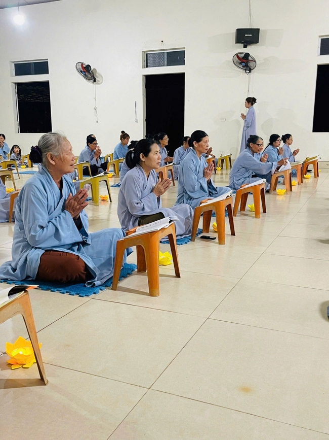 CHÙA ĐỐNG CAO - THANH HÓA: LỄ DÂNG HOA ĐĂNG VÀ THỈNH CHUÔNG U MINH HƯỚNG VỀ NGUỒN CỘI NHÂN NGÀY TIẾT THANH MINH 2026.