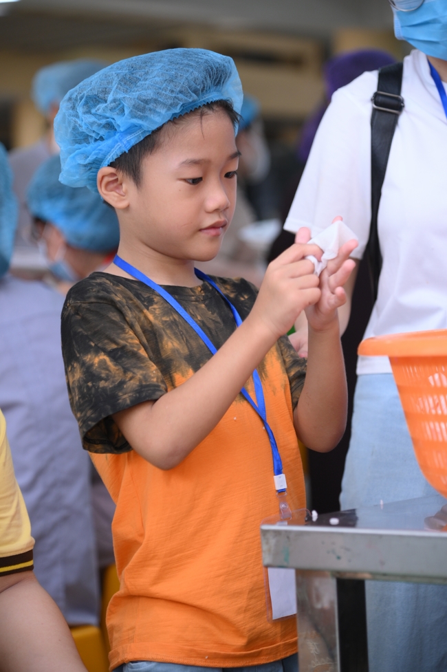 KHÓA TU NIỆM PHẬT MỘT NGÀY.