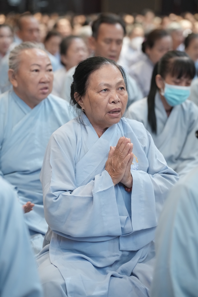 KHÓA TU NIỆM PHẬT MỘT NGÀY.