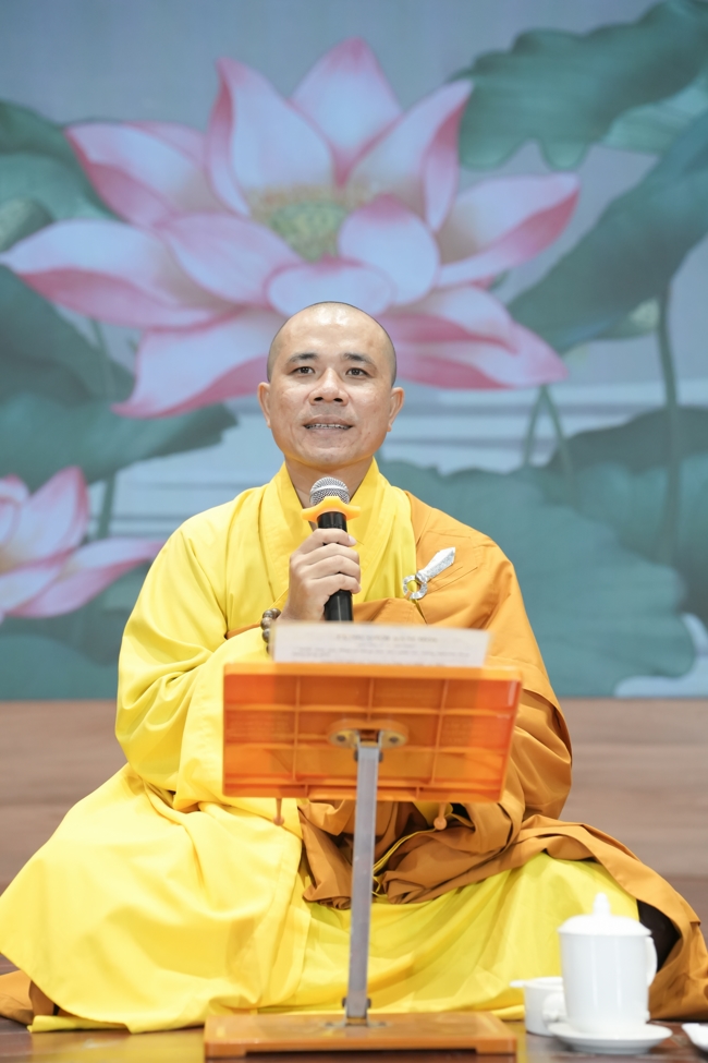 KHÓA TU NIỆM PHẬT MỘT NGÀY.