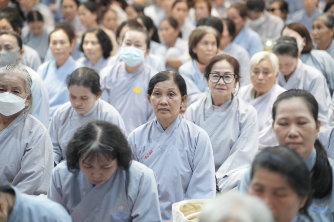 KHÓA TU NIỆM PHẬT MỘT NGÀY.