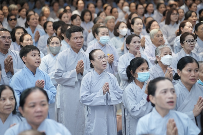 KHÓA TU NIỆM PHẬT MỘT NGÀY.