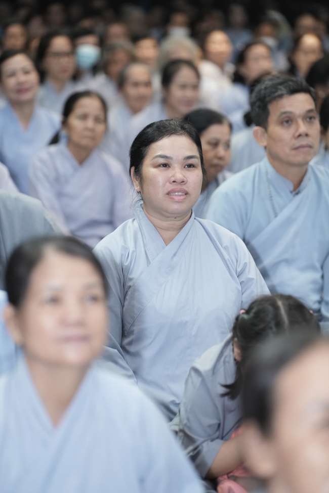 KHÓA TU NIỆM PHẬT MỘT NGÀY.