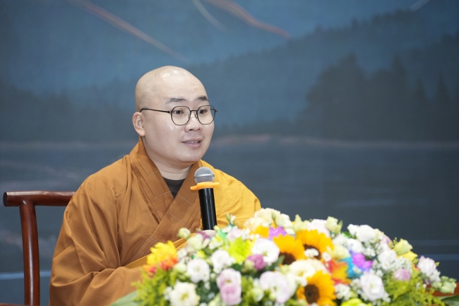 KHÓA TU NIỆM PHẬT MỘT NGÀY.