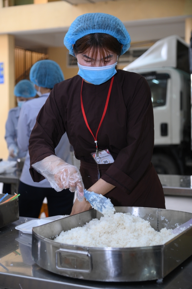 KHÓA TU NIỆM PHẬT MỘT NGÀY.