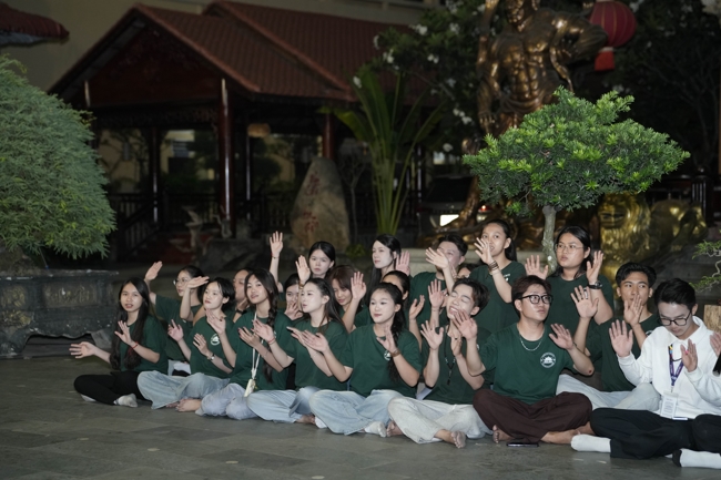 Khóa tu sinh viên “Hướng về Phật pháp”.