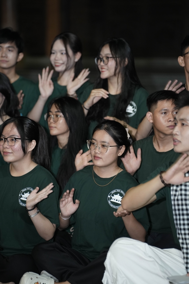 Khóa tu sinh viên “Hướng về Phật pháp”.