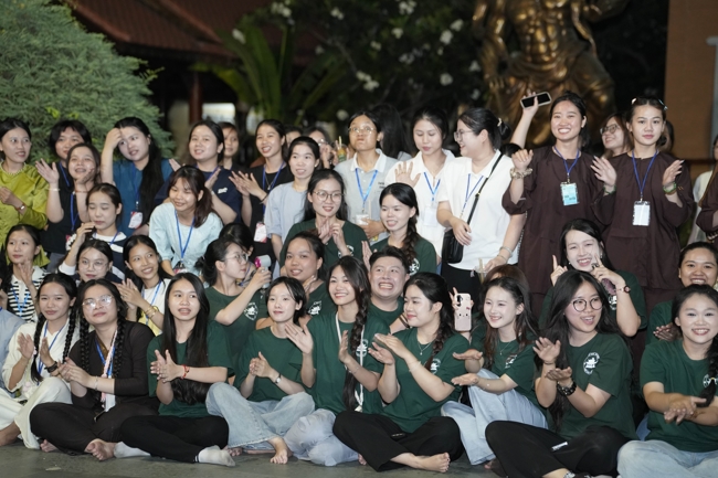 Khóa tu sinh viên “Hướng về Phật pháp”.