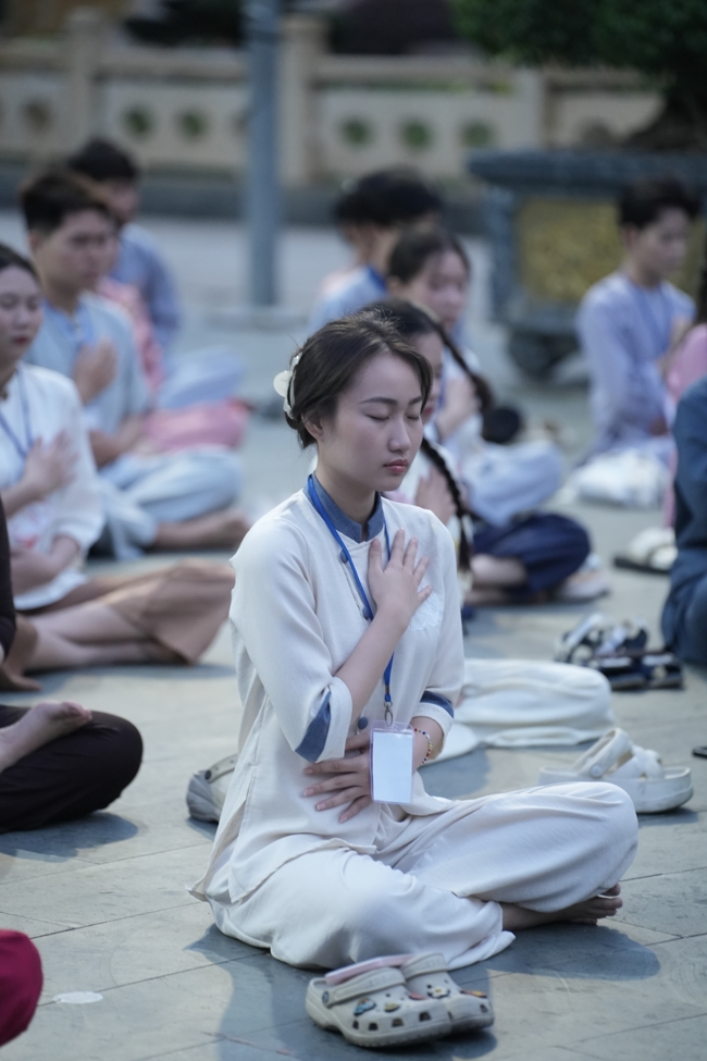 Khóa tu sinh viên “Hướng về Phật pháp”.