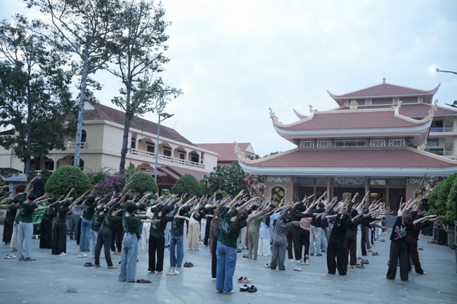 Khóa tu sinh viên “Hướng về Phật pháp”.