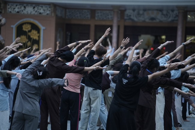 Khóa tu sinh viên “Hướng về Phật pháp”.