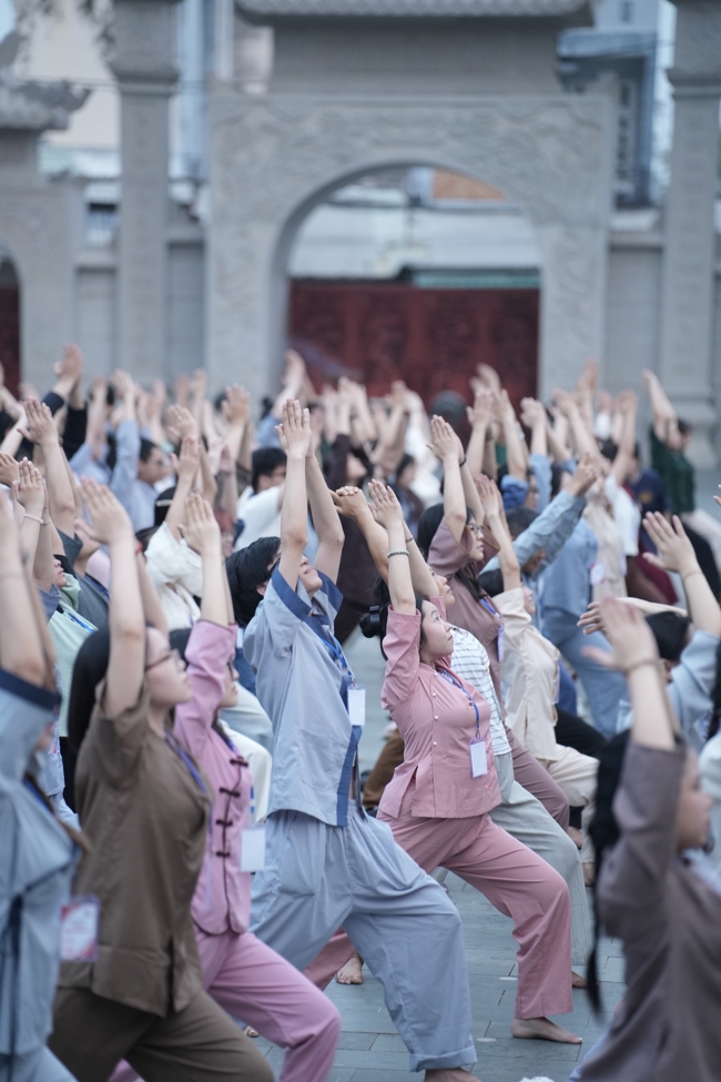 Khóa tu sinh viên “Hướng về Phật pháp”.