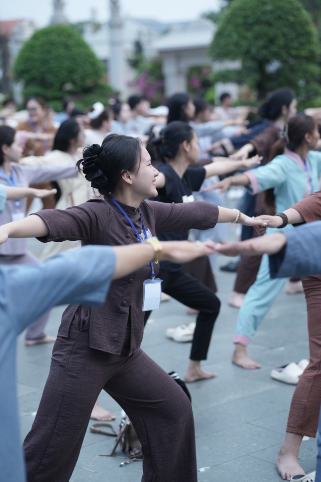 Khóa tu sinh viên “Hướng về Phật pháp”.