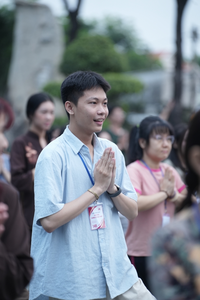 Khóa tu sinh viên “Hướng về Phật pháp”.