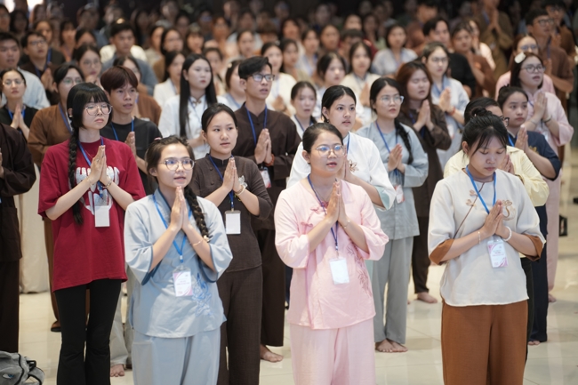 Khóa tu sinh viên “Hướng về Phật pháp”.